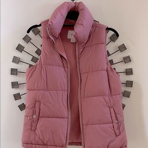 Old Navy Women's Pink Quilted/puffer Vest in mauve